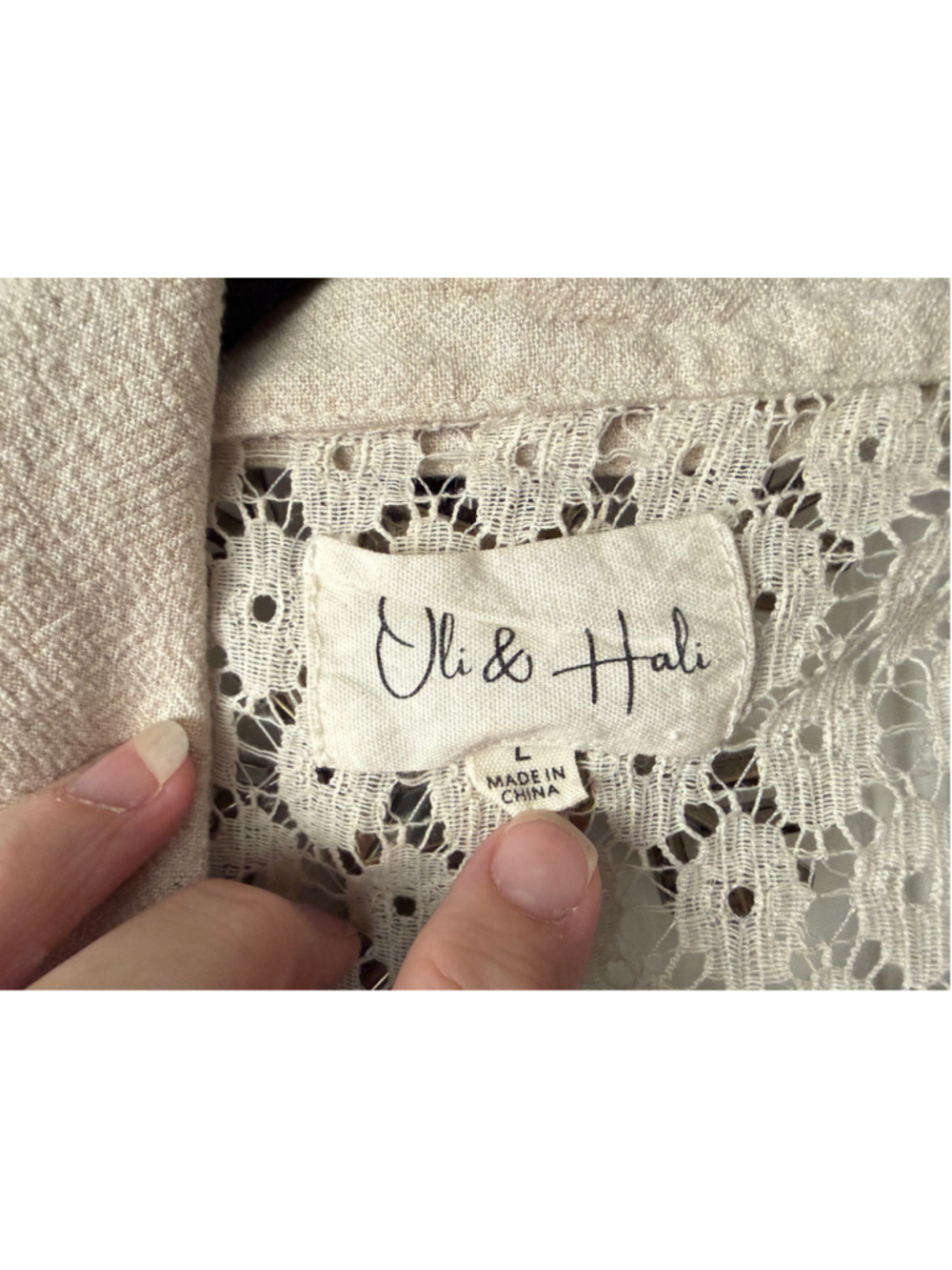 Women's Oli & Hali Button Down Shirt Size L Beige Brown Lace Detail - Picture 3 of 4